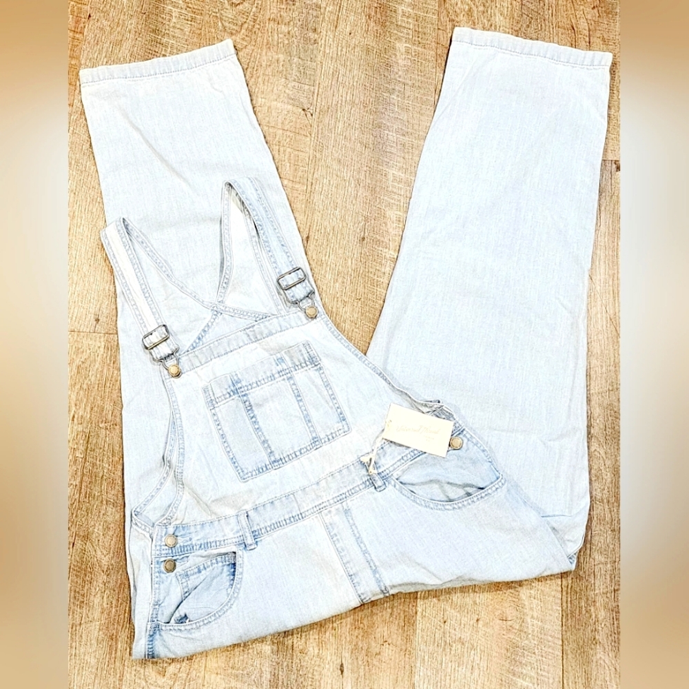 COPY - NWT Universal Thread Size 14 Overalls.  100% cotton.